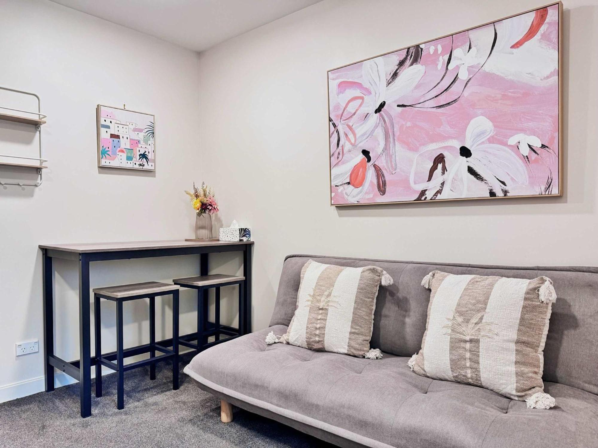 Retreat Chic 1brstudio Near Sky Tower Apartment *